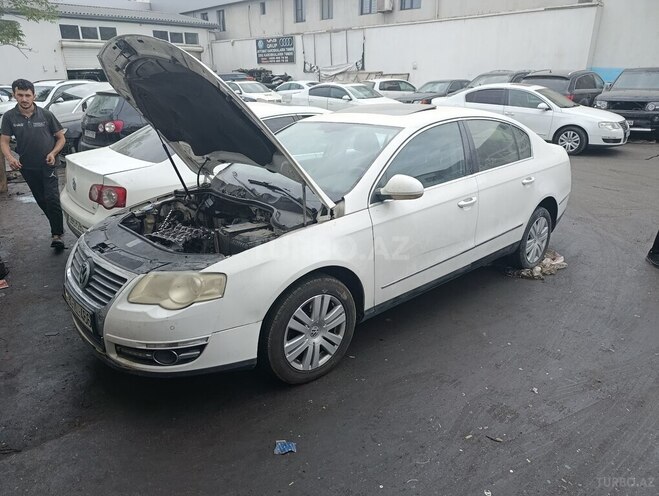 Volkswagen Passat 2008, 300,500 km - 1.8 l - Bakı