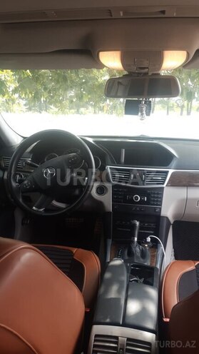 Mercedes E 220 d 2011, 300,000 km - 2.2 l - Beyləqan