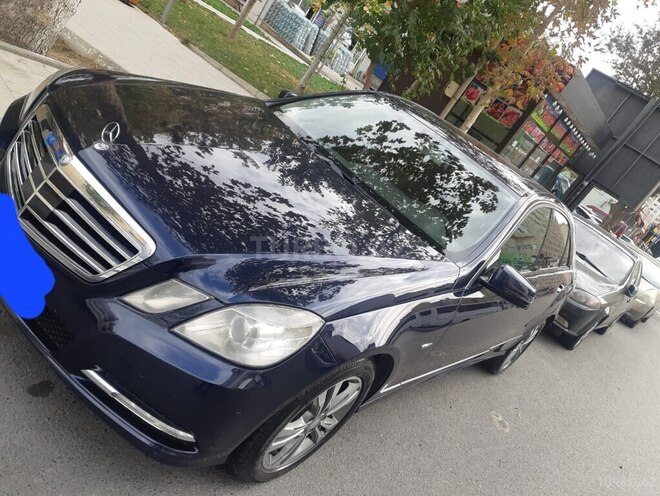 Mercedes E 220 d 2011, 300,000 km - 2.2 l - Beyləqan
