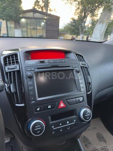 Kia  2011, 290,000 km - 1.6 l - Göyçay