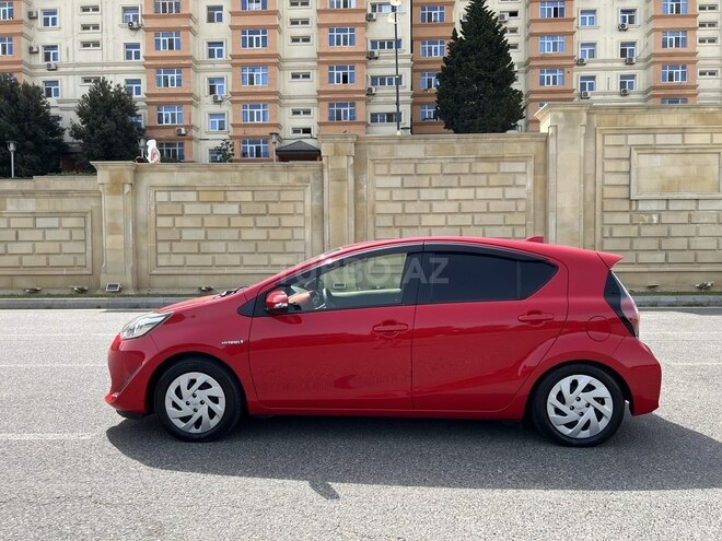 Toyota Aqua 2018, 129,000 km - 1.5 l - Bakı