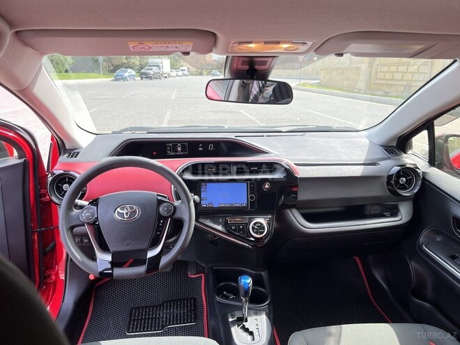 Toyota Aqua 2018, 129,000 km - 1.5 l - Bakı