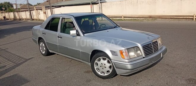 Mercedes E 250 1994, 519,000 km - 2.5 l - Bakı