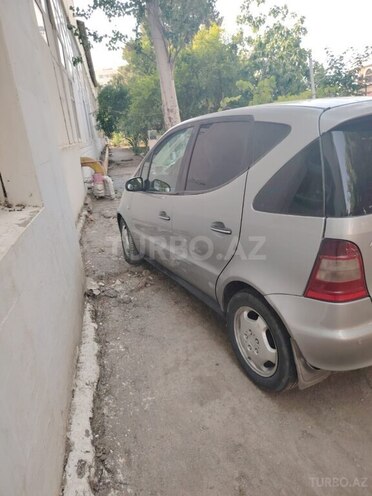 Mercedes A 160 2000, 272,000 km - 1.6 l - Bakı