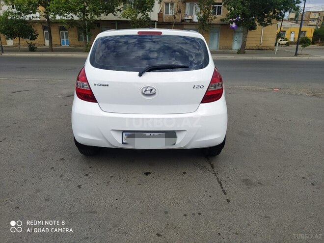 Hyundai i20 2011, 244,000 km - 1.4 l - Gəncə