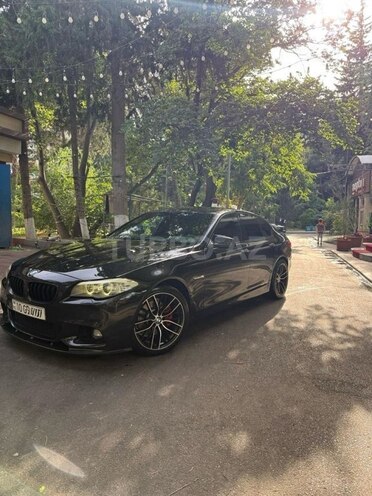 BMW 528 2013, 350,000 km - 2.0 l - Bakı