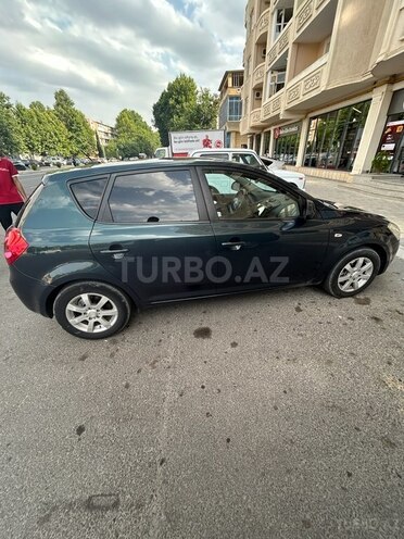 Kia Ceed 2007, 252,000 km - 1.4 l - Mingəçevir