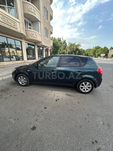 Kia Ceed 2007, 252,000 km - 1.4 l - Mingəçevir