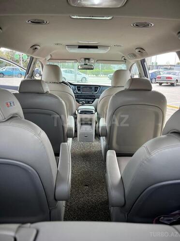 Kia Carnival 2015, 190,000 km - 2.2 l - Bakı