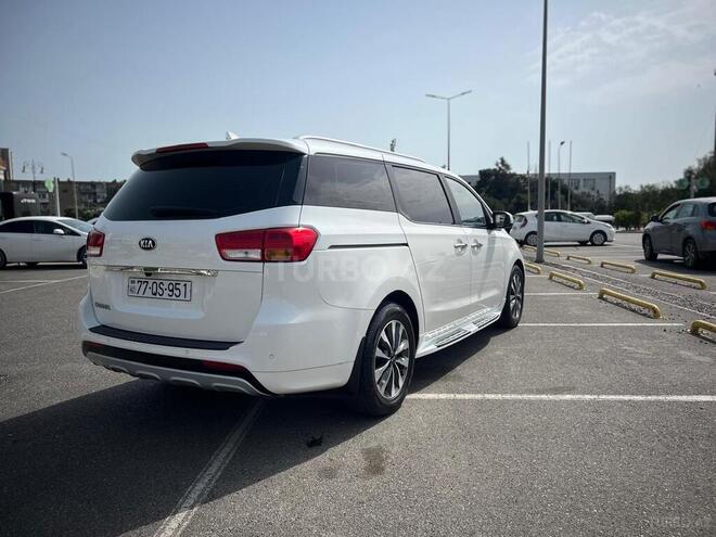Kia Carnival 2015, 190,000 km - 2.2 l - Bakı