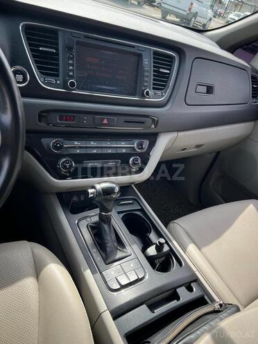 Kia Carnival 2015, 190,000 km - 2.2 l - Bakı