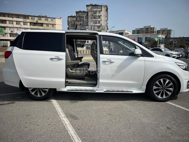 Kia Carnival 2015, 190,000 km - 2.2 l - Bakı
