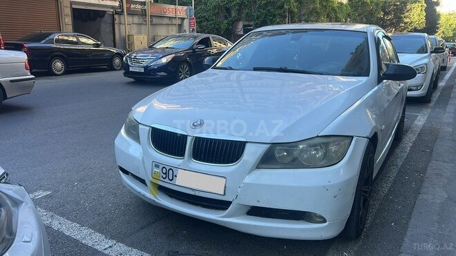 BMW 320-1