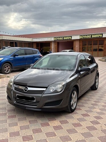 Opel Astra 2009, 260,000 km - 1.4 l - Gəncə