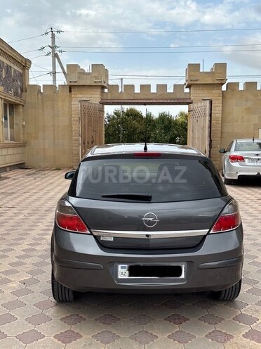 Opel Astra 2009, 260,000 km - 1.4 l - Gəncə