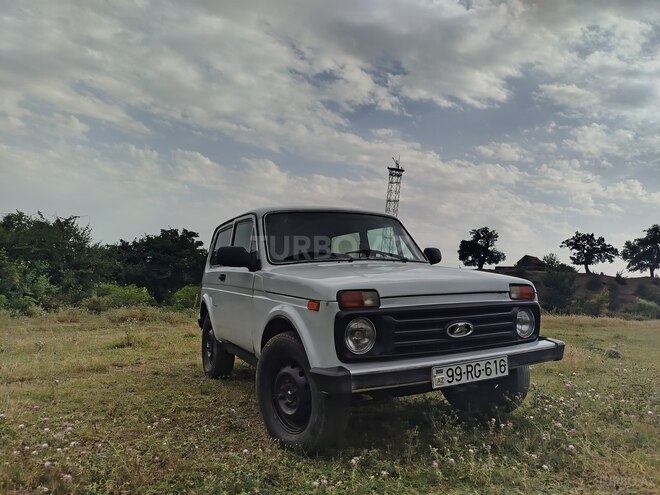 LADA (VAZ) Niva 1992, 180,000 km - 1.6 л - Bakı