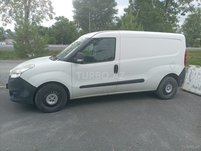 Opel Combo 2012, 176,164 km - 1.6 l - Zaqatala
