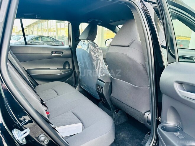 Toyota Corolla Cross 2025, 0 km - 2.0 l - Bakı