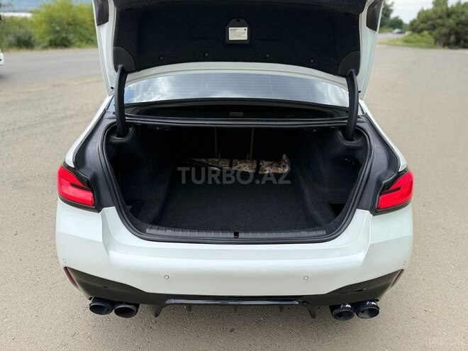 BMW 530 2019, 190,000 km - 2.0 л - Tovuz
