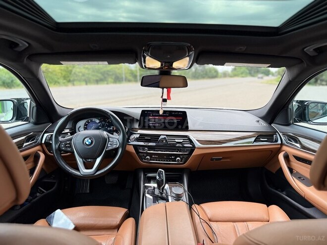 BMW 530 2019, 190,000 km - 2.0 л - Tovuz