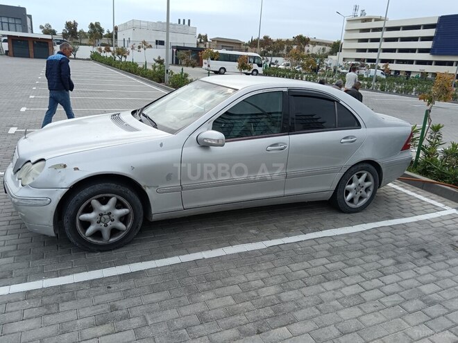 Mercedes C 200 2000, 287,480 km - 2.0 l - Bakı