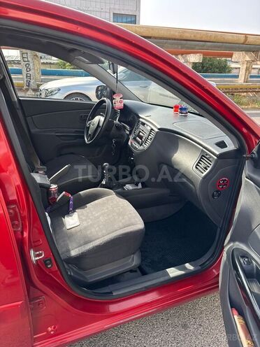 Kia Rio 2010, 417,000 km - 1.5 л - Bakı