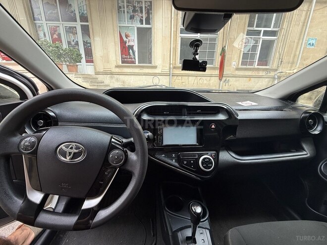 Toyota Aqua 2019, 62,000 km - 1.5 л - Bakı