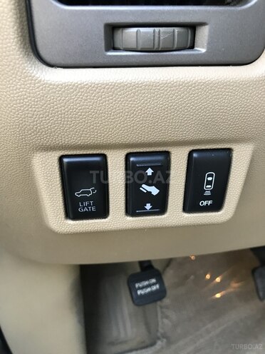 Nissan Armada 2006, 142,000 km - 5.6 l - Bakı