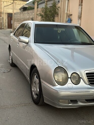 Mercedes E 220 d 1999, 355,000 km - 2.2 l - Bakı