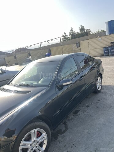 Mercedes C 200 2002, 288,000 km - 2.0 l - Bakı