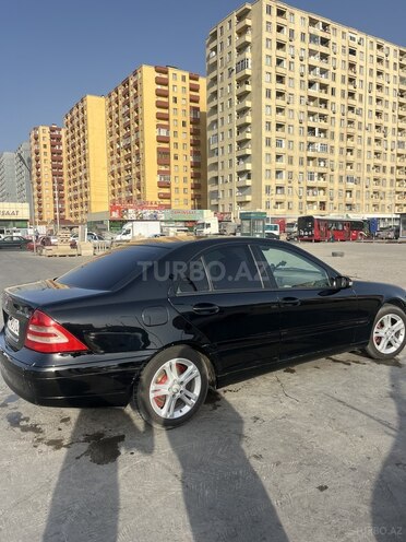 Mercedes C 200 2002, 288,000 km - 2.0 l - Bakı