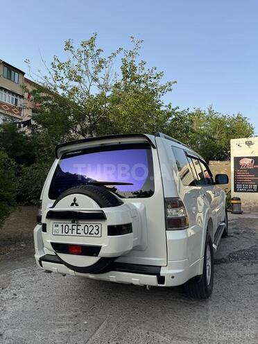 Mitsubishi Pajero 2008, 208,117 km - 3.0 l - Bakı