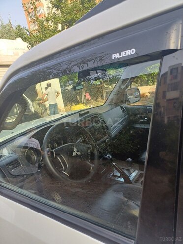 Mitsubishi Pajero 2008, 208,117 km - 3.0 l - Bakı