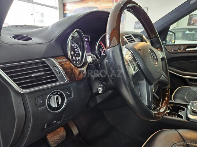 Mercedes GL 500 4MATIC 2013, 132,000 km - 4.7 l - Bakı