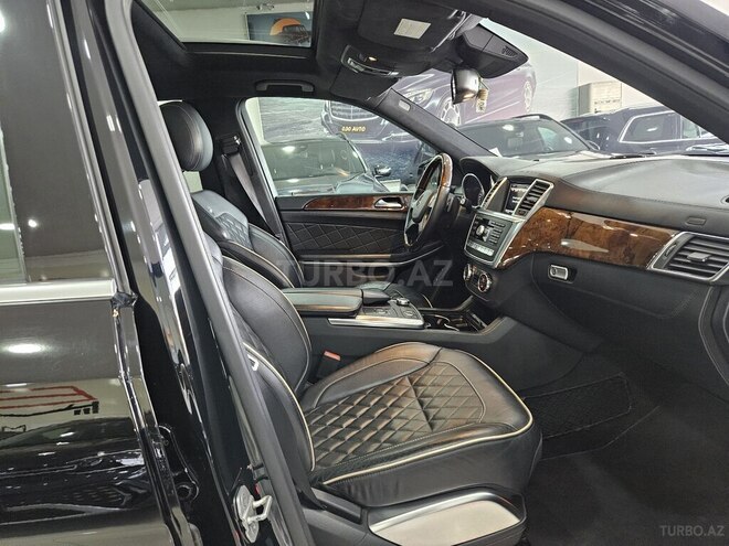 Mercedes GL 500 4MATIC 2013, 132,000 km - 4.7 l - Bakı