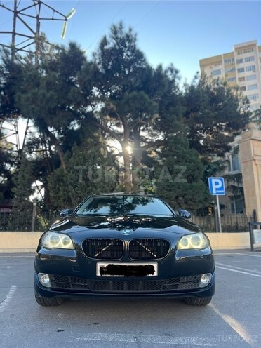 BMW 528 2013, 243,000 km - 2.0 l - Bakı