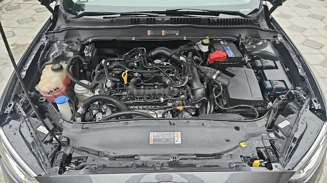 Ford Fusion (North America) 2019, 130,000 km - 1.5 л - Bakı