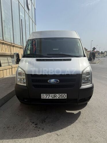 Ford Transit-1