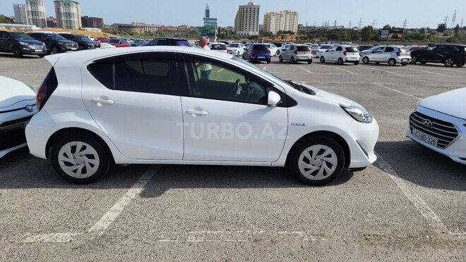 Toyota Aqua 2020, 87,000 km - 1.5 l - Bakı