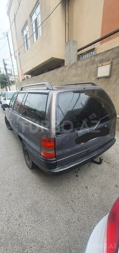 Opel Astra 1996, 500,000 km - 1.6 l - Bakı