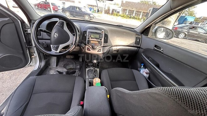 Hyundai i30 2009, 232,000 km - 1.6 l - Bakı