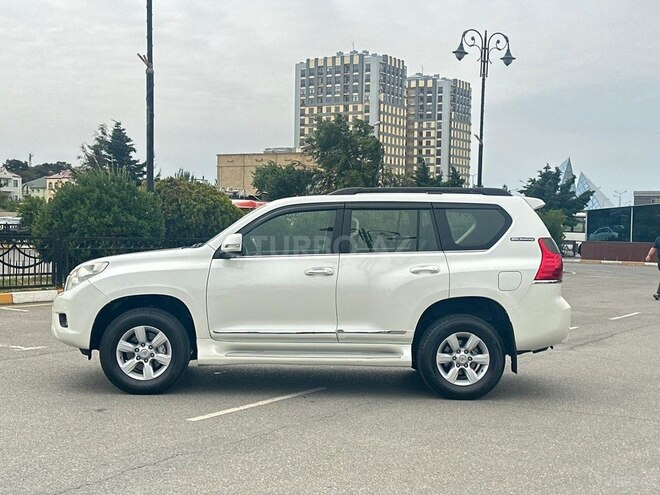 Toyota Land Cruiser Prado 2012, 152,000 km - 2.7 л - Biləsuvar