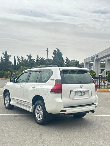 Toyota Land Cruiser Prado 2012, 152,000 km - 2.7 л - Biləsuvar
