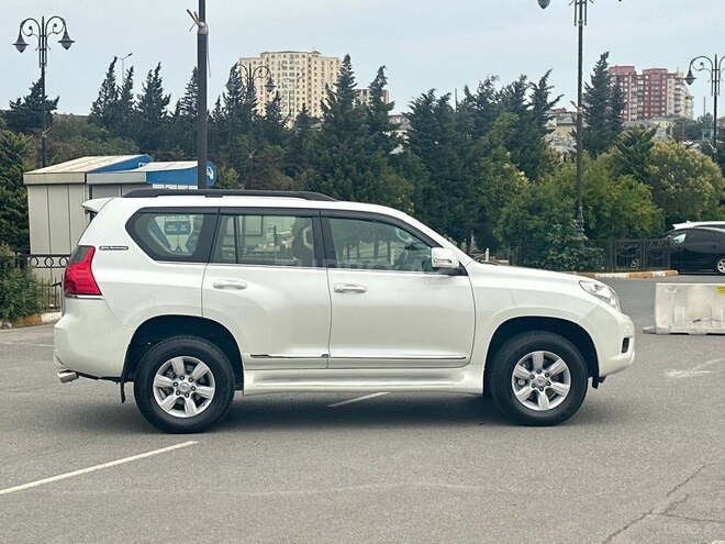 Toyota Land Cruiser Prado 2012, 152,000 km - 2.7 л - Biləsuvar