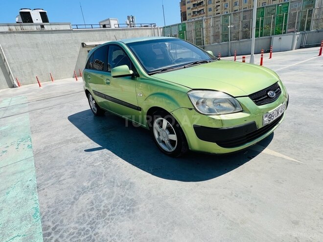 Kia Rio 2005, 450,000 km - 1.5 l - Bakı