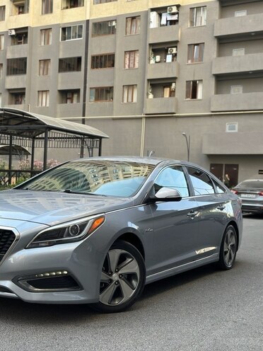 Hyundai Sonata 2017, 200,000 km - 2.0 l - Bakı