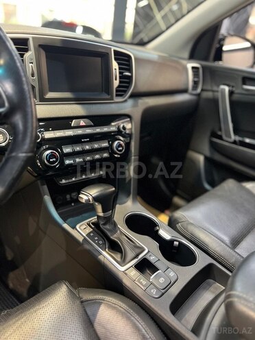 Kia Sportage-15