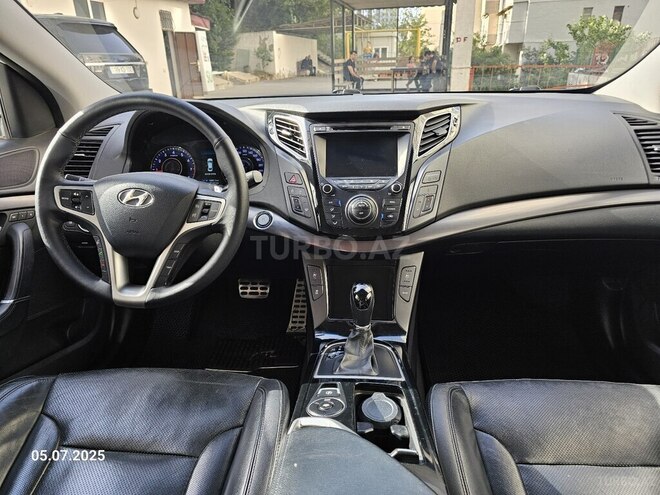 Hyundai i40 2013, 137,000 km - 2.0 l - Bakı