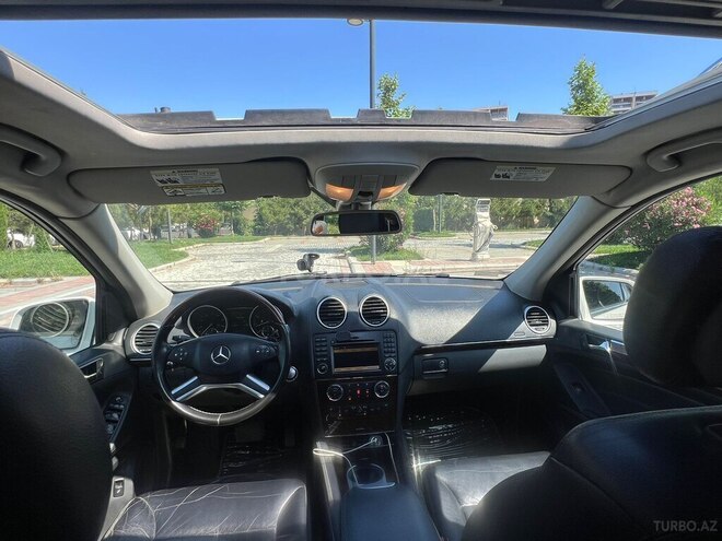 Mercedes GL 550-9