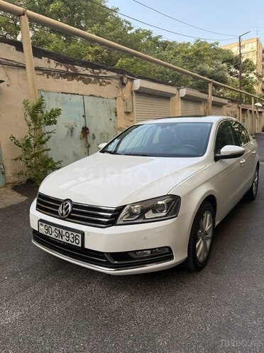 Volkswagen Passat 2013, 157,042 km - 2.0 l - Bakı